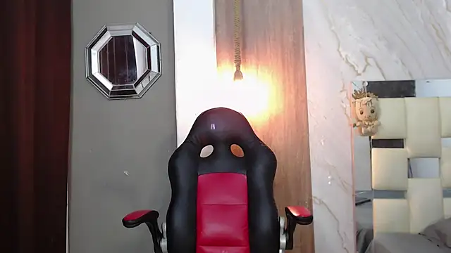Snapshot of fire_drako_ chatting on May 2026 10:51:01 PM fire drako online show from May 2026 10:51:01 PM