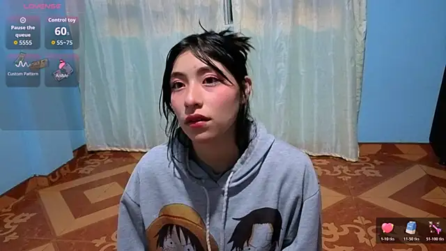 Sullyoonn online show from April 2026 12:44:01 AM