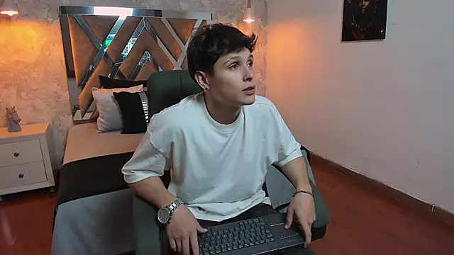 kraven lust online show from September 2025 03:05:01 AM