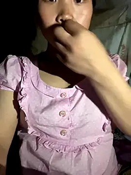 Snapshot of Van_xx chatting on September 2025 01:12:02 PM Van xx online show from September 2025 01:12:02 PM