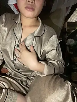 Snapshot of Van_xx chatting on October 2025 08:07:01 AM Van xx online show from October 2025 08:07:01 AM