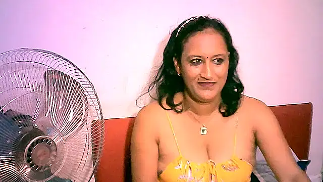 Indiansexyboobs18 online show from February 2026 10:33:01 AM