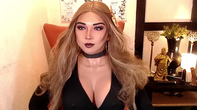 Snapshot of TsMalibogXx chatting on February 2026 01:56:02 PM TsMalibogXx online show from February 2026 01:56:02 PM