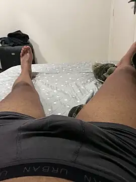 Morenolatino881 online show from October 2025 11:47:02 PM