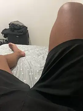 Morenolatino881 online show from December 2025 09:45:02 PM