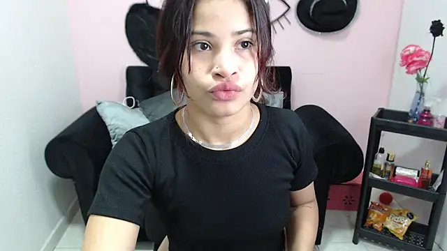 mia sexgirl online show from November 2025 12:38:01 PM