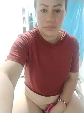 LaraCaliente online show from June 2026 05:53:02 AM