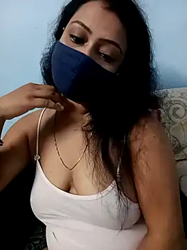 Deliciouskimi online show from November 2025 06:13:01 PM