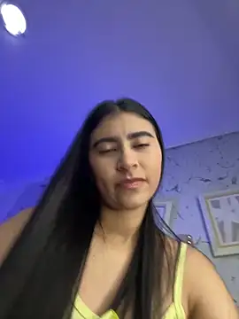 Isabella Montoya online show from November 2025 05:40:02 PM