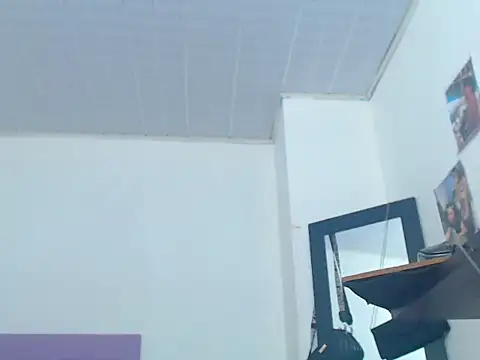 whitneytt online show from November 2025 06:24:02 AM