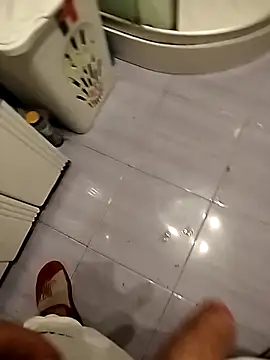 Snapshot of lolo699 chatting on October 2025 06:26:01 AM lolo699 online show from October 2025 06:26:01 AM