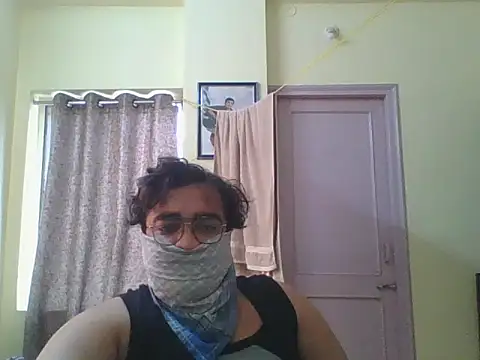 Kunal6782 online show from November 2025 11:14:01 AM