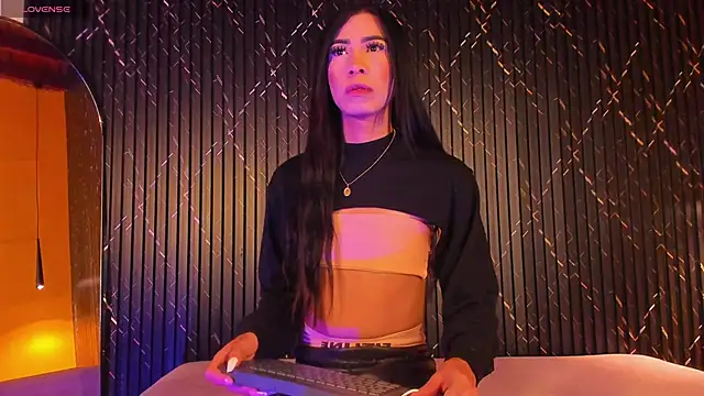 Miss Ariaa online show from September 2025 11:44:01 AM