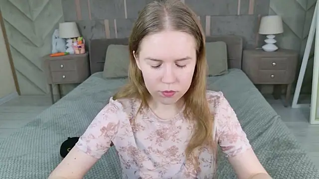 Alida Brice online show from April 2026 05:34:01 AM