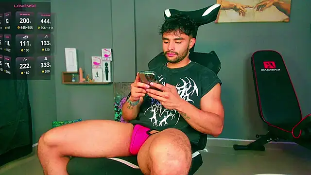 Snapshot of JordanRossie chatting on February 2026 09:57:02 PM JordanRossie online show from February 2026 09:57:02 PM