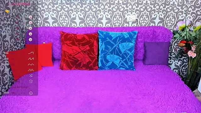 JessieSummers18 online show from September 2025 03:00:01 AM