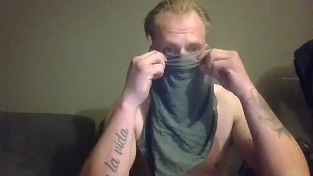 steef070 online show from May 2026 11:34:04 PM