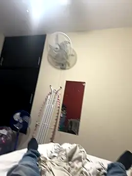 Snapshot of dannybs05 chatting on October 2025 05:43:02 AM dannybs05 online show from October 2025 05:43:02 AM