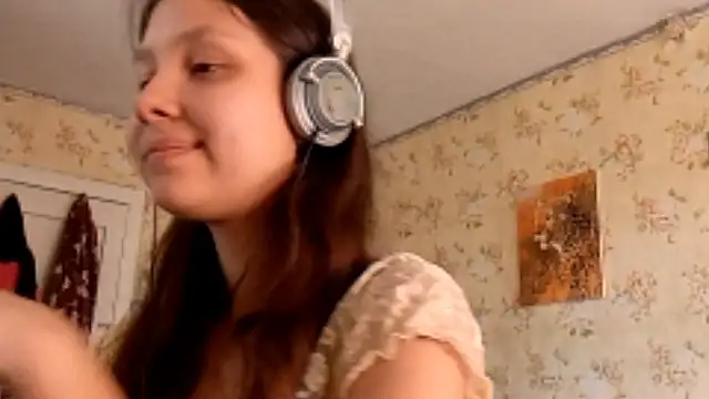 QutieDaSweet online show from September 2025 07:10:02 AM