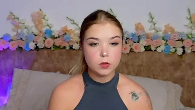 Lilith Bonheur online show from March 2026 01:04:01 PM