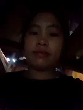 Snapshot of Luyen004 chatting on September 2025 11:50:02 PM Luyen004 online show from September 2025 11:50:02 PM