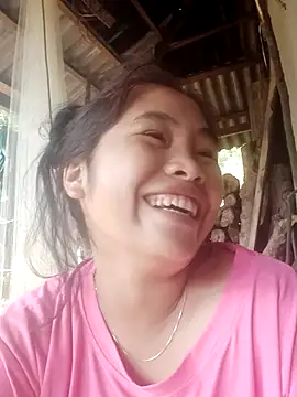 Snapshot of Luyen004 chatting on October 2025 01:12:02 AM Luyen004 online show from October 2025 01:12:02 AM