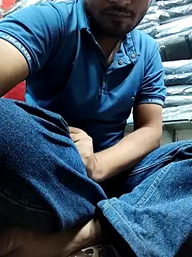 Snapshot of lil_saintdeath chatting on November 2025 06:34:01 AM lil saintdeath online show from November 2025 06:34:01 AM