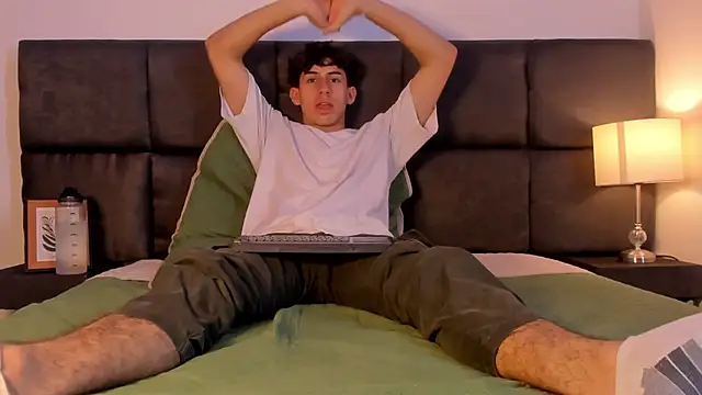 Aaron Spencer13 online show from September 2025 06:53:01 PM