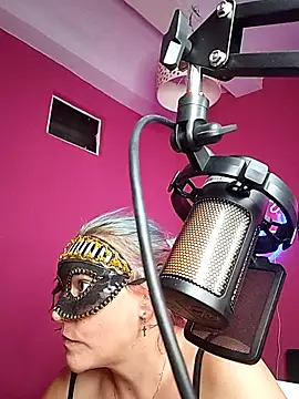 Snapshot of Rosabraguitas chatting on November 2025 08:43:02 PM Rosabraguitas online show from November 2025 08:43:02 PM