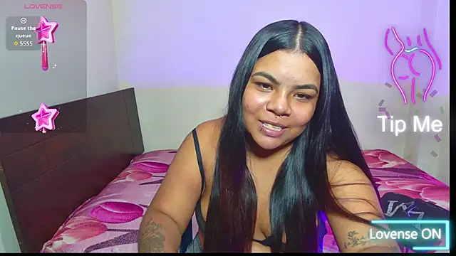 Snapshot of SabrinaSalazar11_ chatting on September 2025 05:00:02 AM SabrinaSalazar11  online show from September 2025 05:00:02 AM