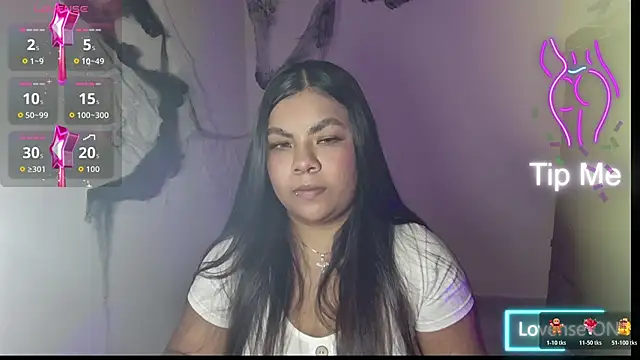 Snapshot of SabrinaSalazar11_ chatting on October 2025 04:01:02 AM SabrinaSalazar11  online show from October 2025 04:01:02 AM