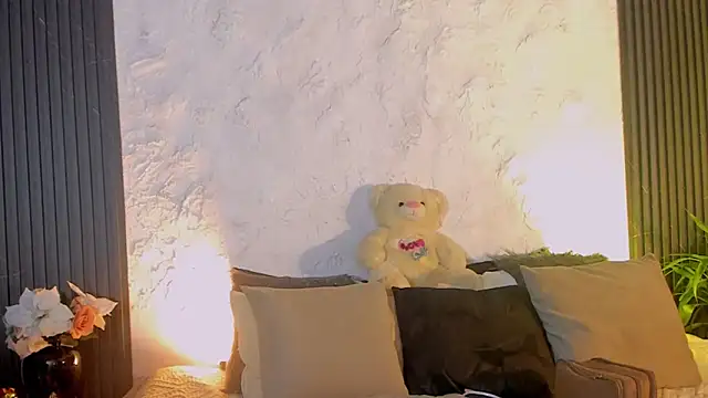 joselin rouse online show from October 2025 12:06:02 PM