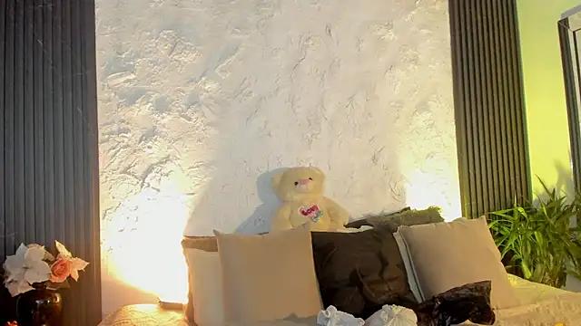 joselin rouse online show from November 2025 12:15:02 PM