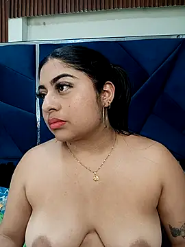 TifanieJones online show from September 2025 09:25:02 AM