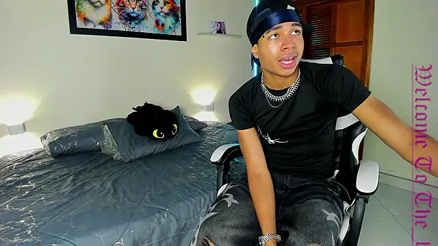 Snapshot of dann_cute028 chatting on February 2026 07:10:01 PM dann cute028 online show from February 2026 07:10:01 PM