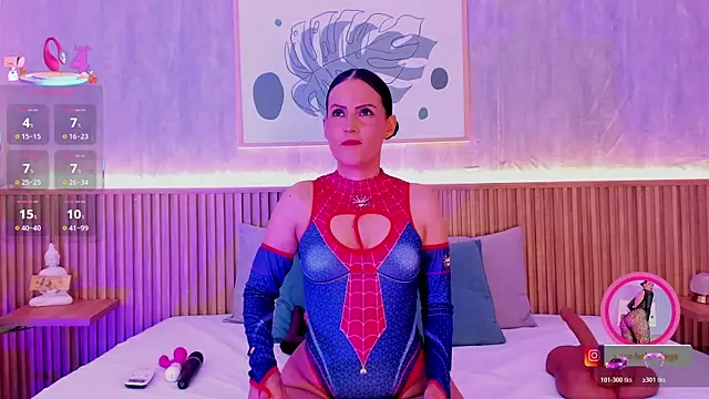 Coco-balenciaga online show from October 2025 11:29:01 AM