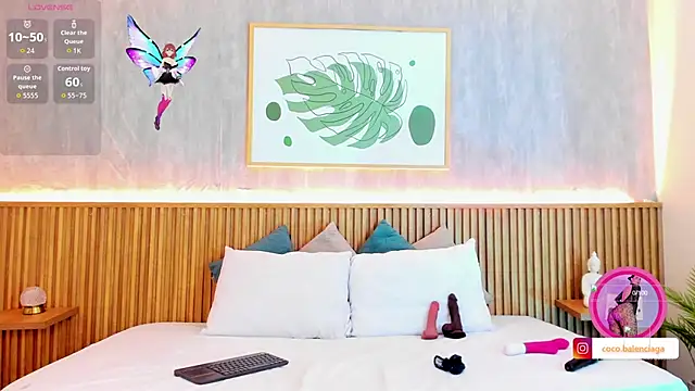 Coco-balenciaga online show from October 2025 11:44:01 AM