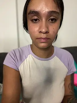 Isabella-Teen online show from March 2026 07:09:01 PM