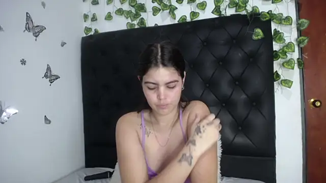 isabel 09 online show from March 2026 12:08:01 PM