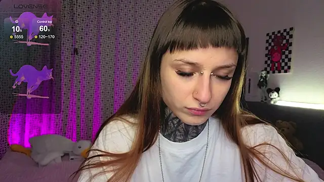 LilithPoison online show from November 2025 06:07:01 PM