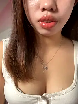 Snapshot of Rose-babyx chatting on December 2025 02:50:01 AM Rose-babyx online show from December 2025 02:50:01 AM