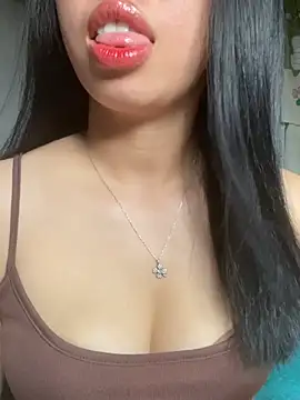Snapshot of Rose-babyx chatting on June 2026 02:31:02 AM Rose-babyx online show from June 2026 02:31:02 AM
