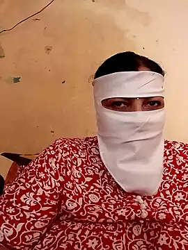 Snapshot of Love-890 chatting on October 2025 06:03:01 AM Love-890 online show from October 2025 06:03:01 AM