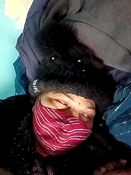 Snapshot of Love-890 chatting on November 2025 07:44:01 AM Love-890 online show from November 2025 07:44:01 AM