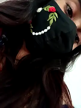 Aaisha-16 online show from December 2025 03:46:02 AM