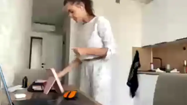 Snapshot of FavorLeila chatting on September 2025 09:47:02 AM FavorLeila online show from September 2025 09:47:02 AM