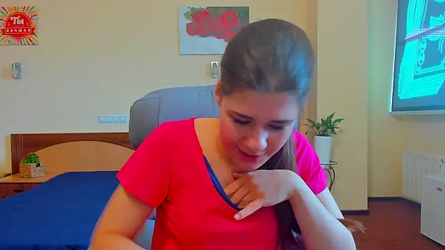 Joannia online show from October 2025 07:17:02 AM