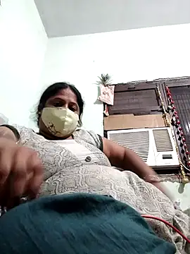 Mmm143 online show from November 2025 05:59:01 PM