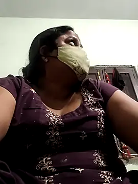 Mmm143 online show from November 2025 05:23:02 PM