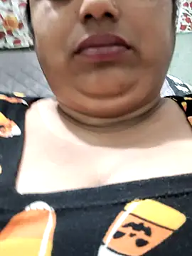 Mmm143 online show from March 2026 01:32:02 AM